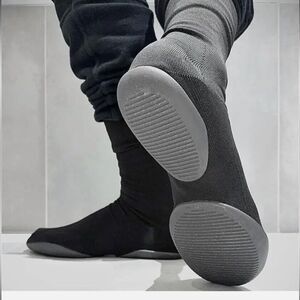 Yeezy Pods Black NWT IN PACKAGE
